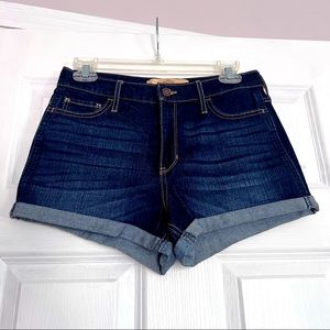 Hollister Cuffed High Rise Short Shorts